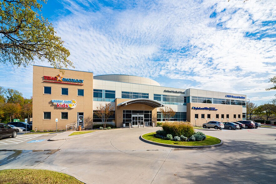 Primary Photo Of 7150 N President George Bush Tpke, Garland Medical For Lease