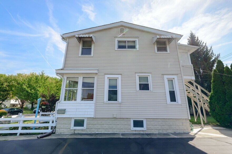 More Photos Of 1108 Humphrey St, Monroe Apartments For Sale