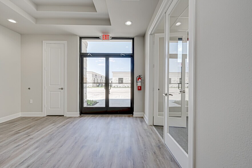 More Photos Of 3129 Kingsley Dr, Pearland Medical For Lease