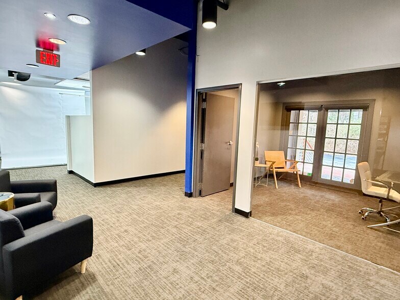 More Photos Of 1095 Zonolite Rd NE, Atlanta Loft Creative Space For Lease