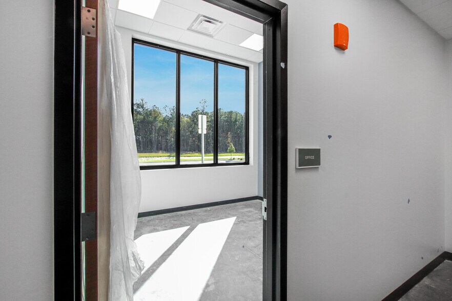 More Photos Of 238 Woodpatch Hill Ln, Summerville Unknown For Lease