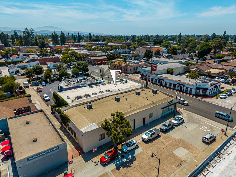 More Photos Of 321 W Chapman Ave, Orange Office For Lease