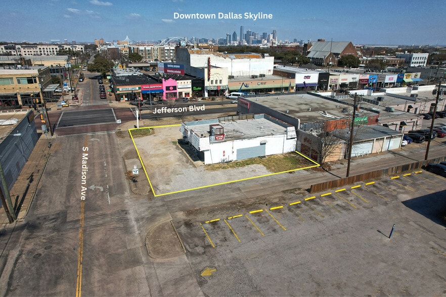 Primary Photo Of 250 W Jefferson Blvd, Dallas Freestanding For Sale