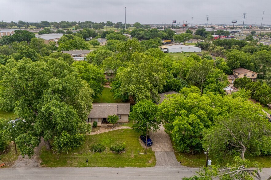 More Photos Of 13803 Ann Pl, Austin Office For Sale
