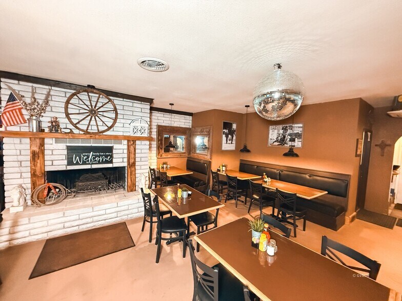 More Photos Of 4369 S US Highway 191, Safford Restaurant For Sale