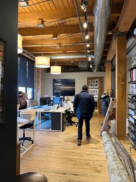 More Photos Of 1901 N Clybourn Ave, Chicago Loft Creative Space For Lease