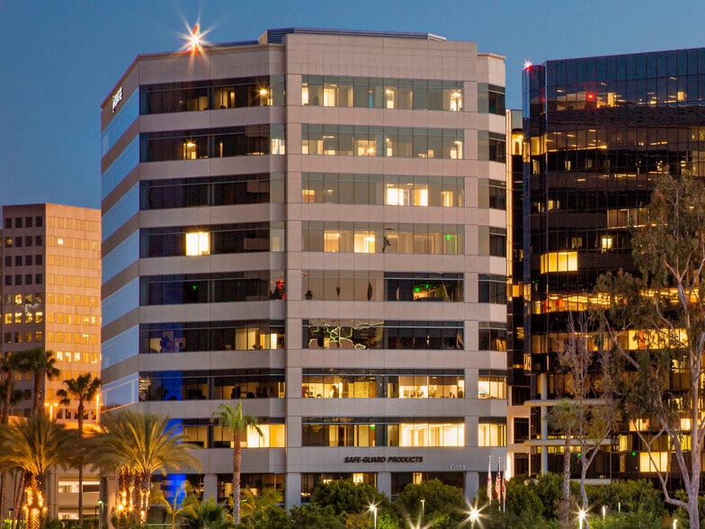 More Photos Of 18100 Von Karman Ave, Irvine Unknown For Lease