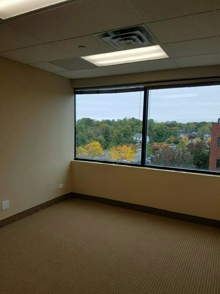 More Photos Of 280 State Route 35, Red Bank Medical For Lease