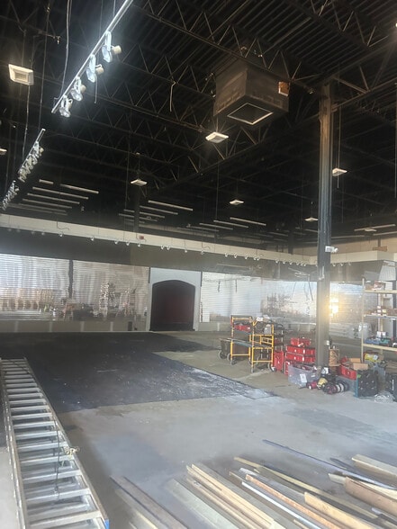 More Photos Of 3510 Mall Blvd, Duluth Freestanding For Lease