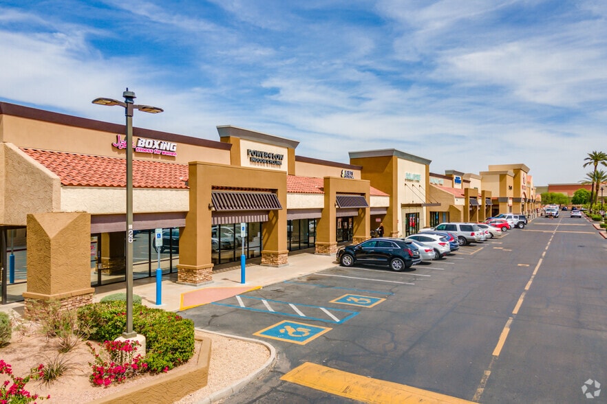 More Photos Of 7730-7794 E McDowell Rd, Scottsdale Unknown For Lease