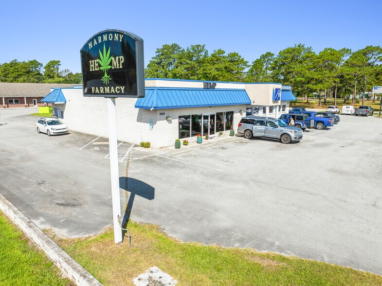 More Photos Of 1202 E Main St, Havelock Office For Sale