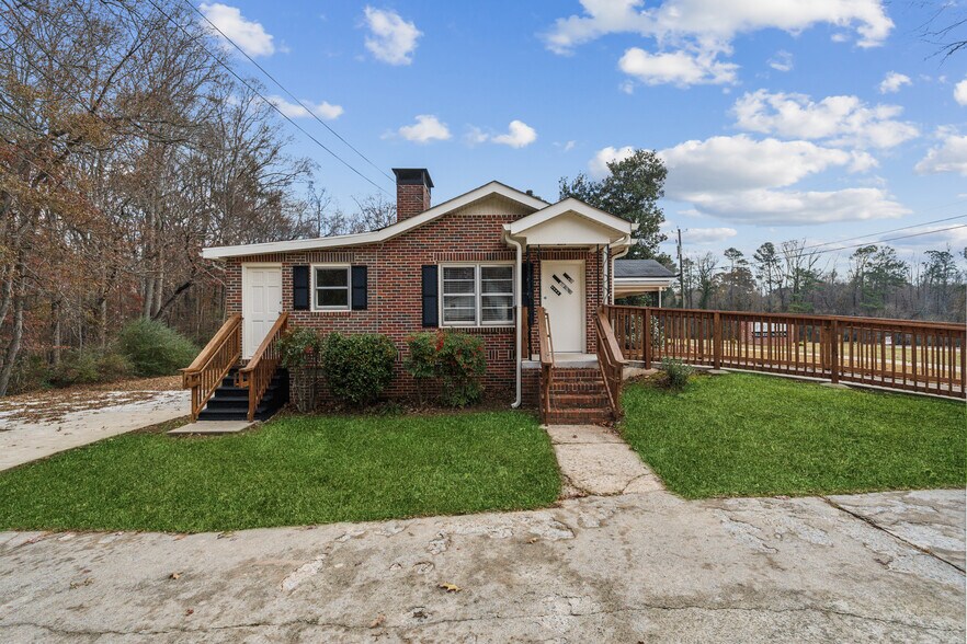 More Photos Of 5615 Cumming Hwy, Canton General Retail For Sale