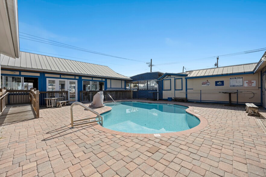 More Photos Of 691 A1A Beach Blvd, Saint Augustine Restaurant For Sale