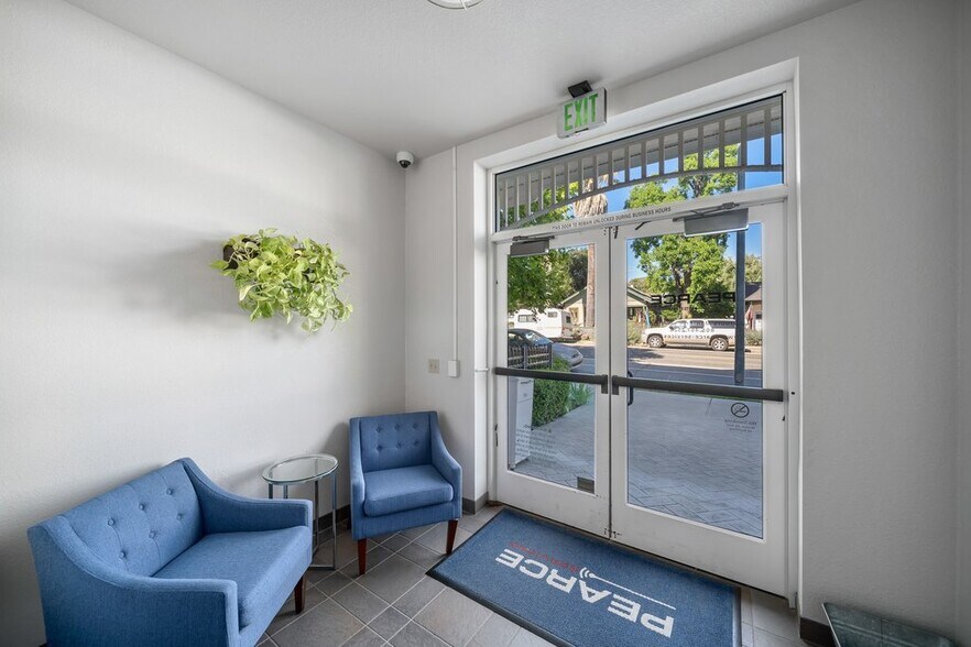 More Photos Of 1222-1224 Vine St, Paso Robles Office Residential For Sale