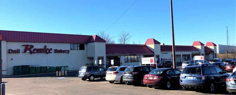 More Photos Of 3950-3960 Turkeyfoot Rd, Erlanger Supermarket For Sale