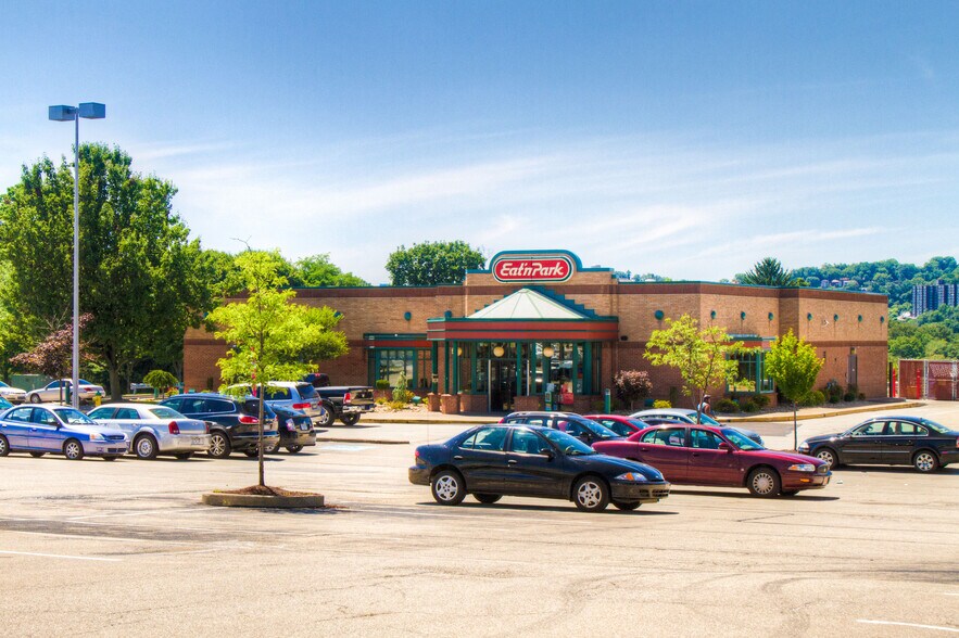 More Photos Of 1705-1775 S Braddock Ave, Pittsburgh General Retail For Lease