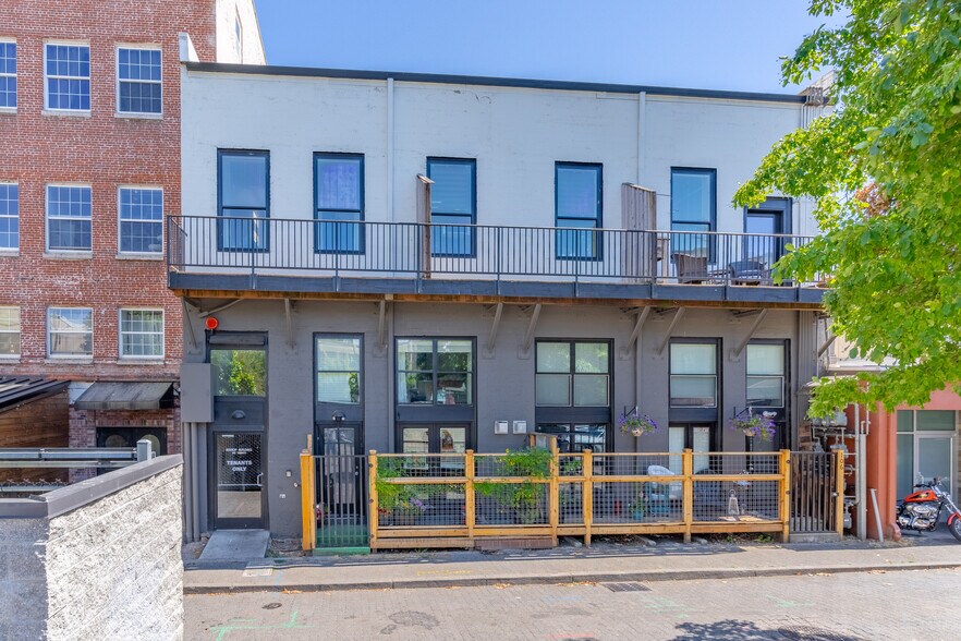 More Photos Of 145 Liberty St NE, Salem Apartments For Sale