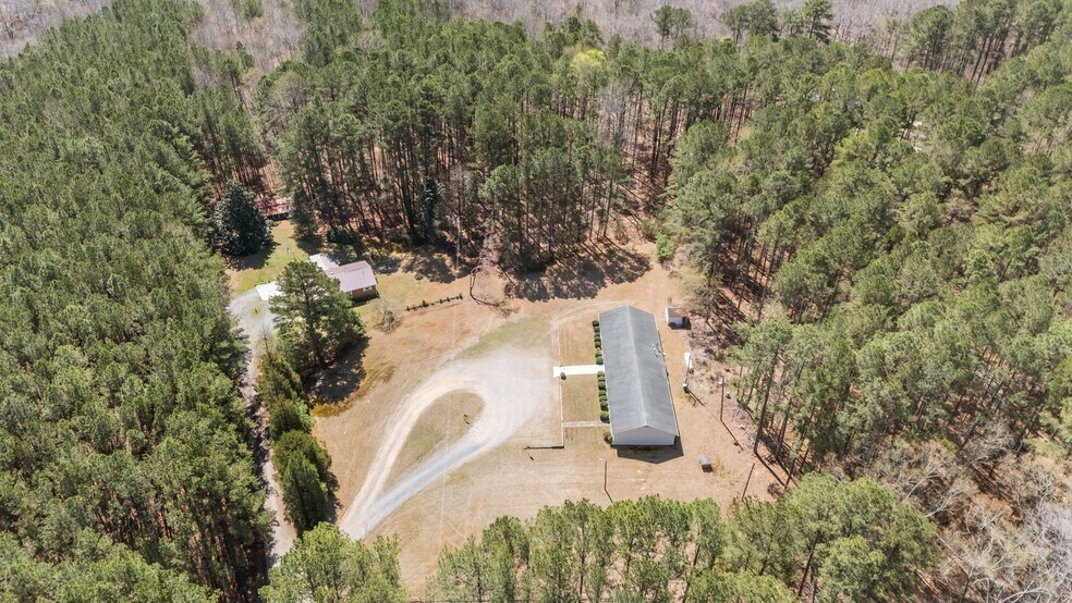 More Photos Of 2807 Sandy Creek Church Rd, Sanford Office Residential For Sale