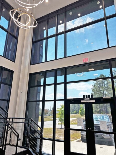 More Photos Of 1061 Technology Dr, West Columbia Flex For Sale
