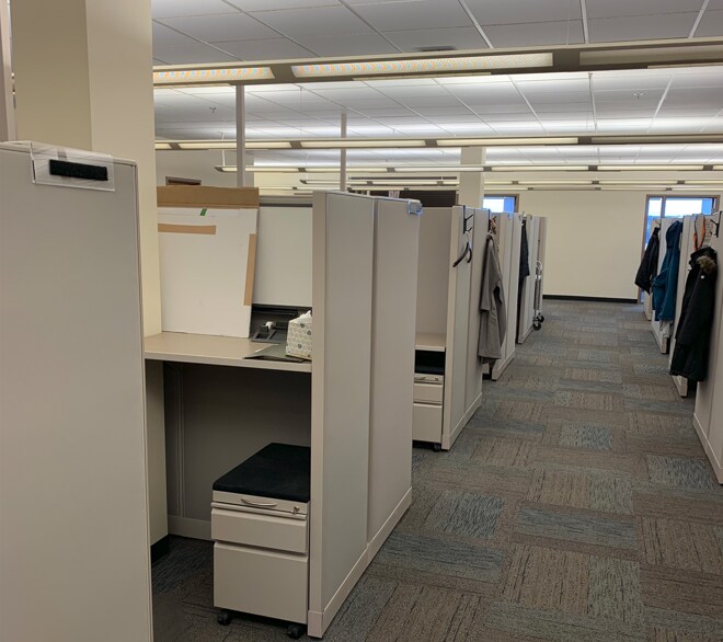 More Photos Of 1580 Mid Valley Dr, De Pere Office For Sale