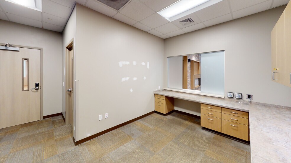More Photos Of 7236 Medical Center Dr, Texas City Medical For Lease