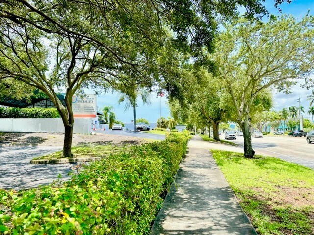 More Photos Of 6000 N Federal Hwy, Fort Lauderdale Medical For Lease