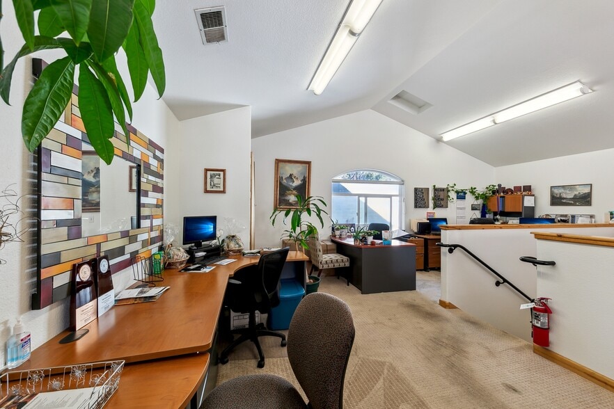 More Photos Of 3045 Harrison Ave, South Lake Tahoe Office For Lease