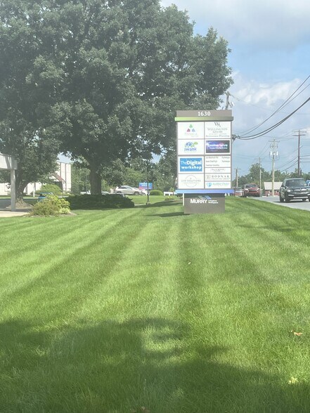 More Photos Of 1630 Manheim Pike, Lancaster Loft Creative Space For Lease