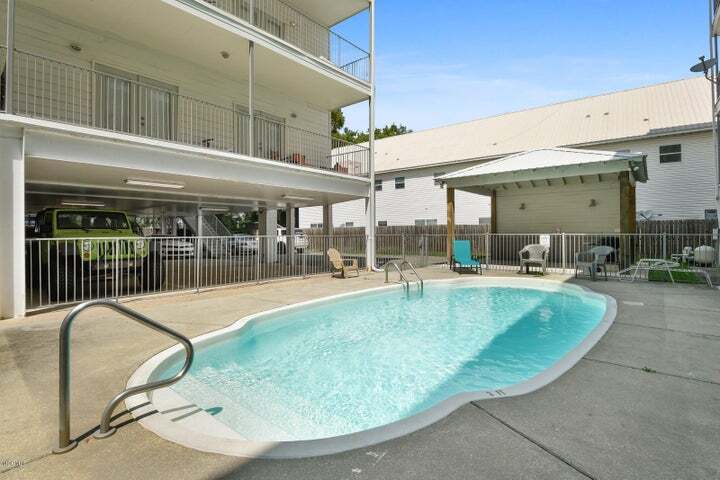 More Photos Of 183 McDonnell Ave, Biloxi Apartments For Sale