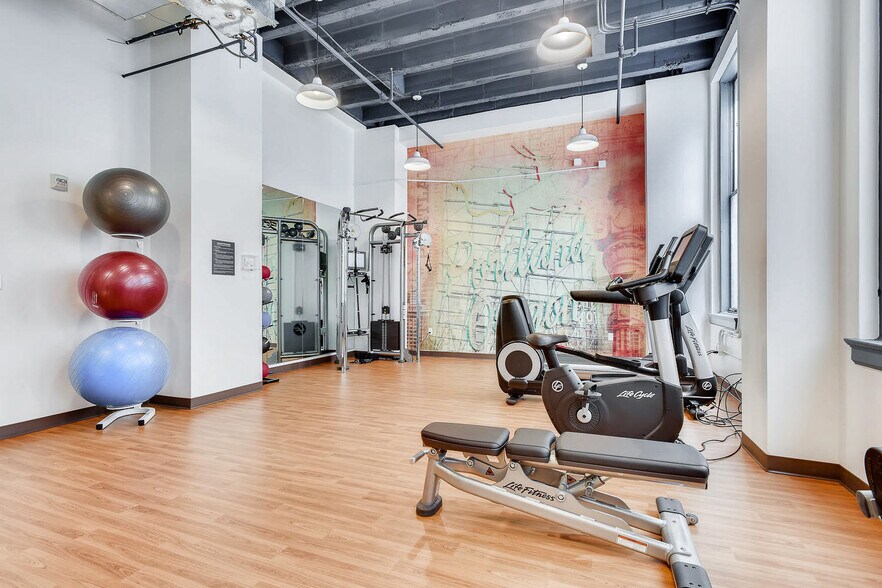 More Photos Of 520-538 SW 6th Ave, Portland Office For Lease