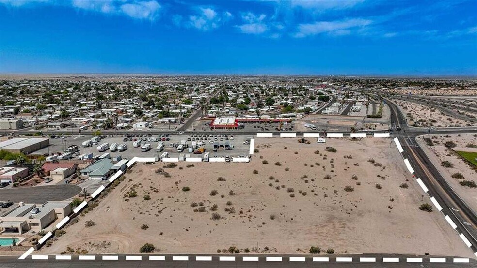 More Photos Of 00000 Foothills, Yuma Land For Sale