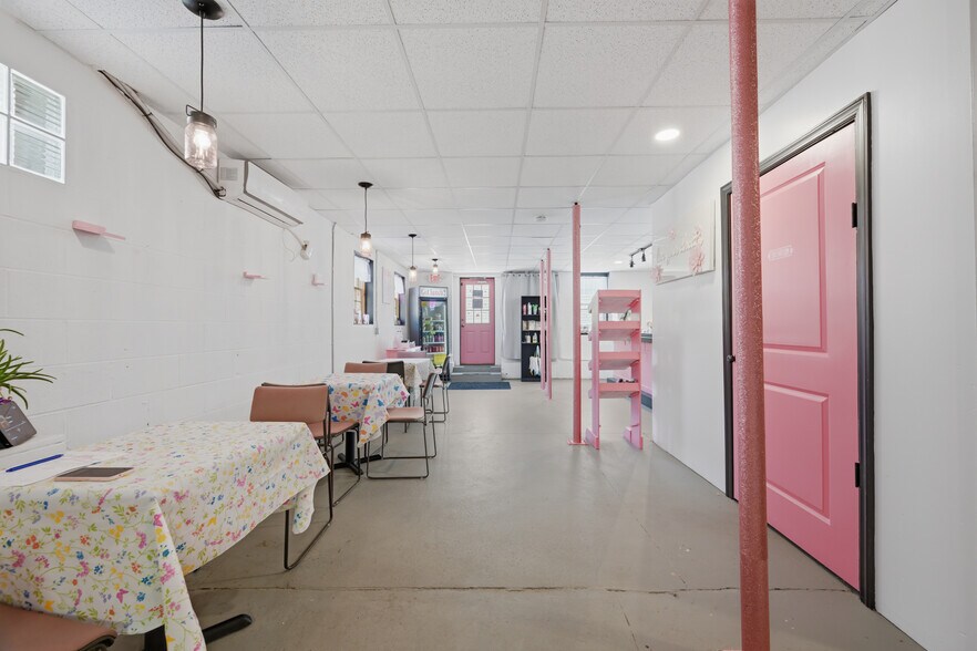 More Photos Of 21 Furnace St, Danielson Storefront For Sale