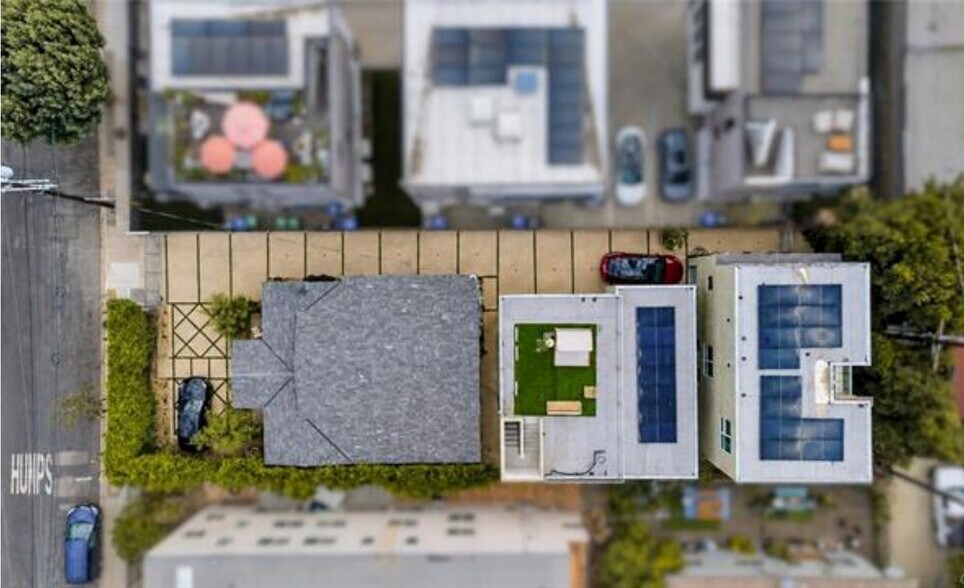 More Photos Of 1351 Seward St, Los Angeles Apartments For Sale