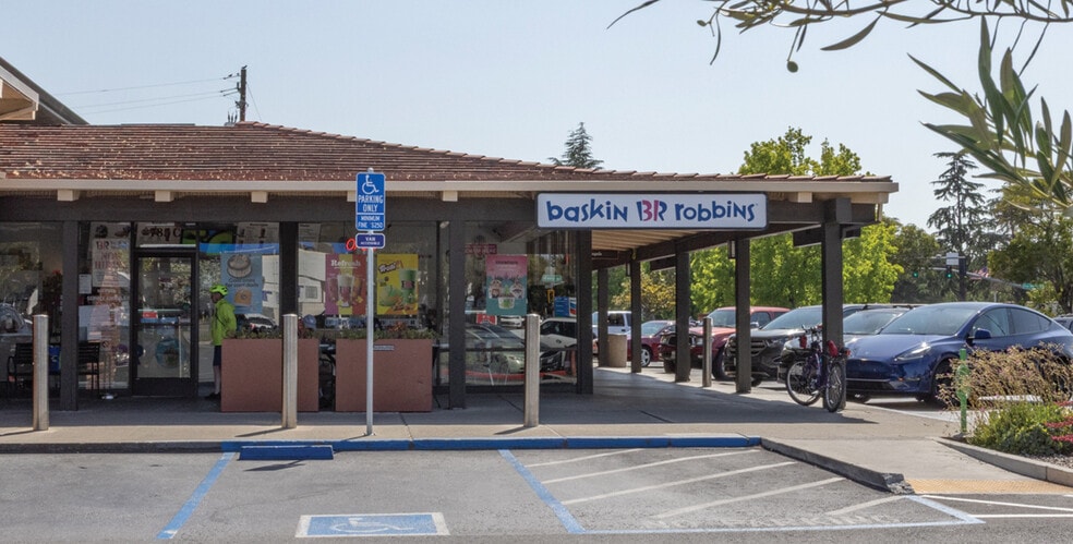 More Photos Of 785 Oak Grove Rd, Concord Unknown For Lease