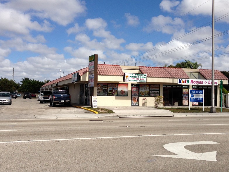 Primary Photo Of 10501-10527 SW 40th St, Miami Restaurant For Lease