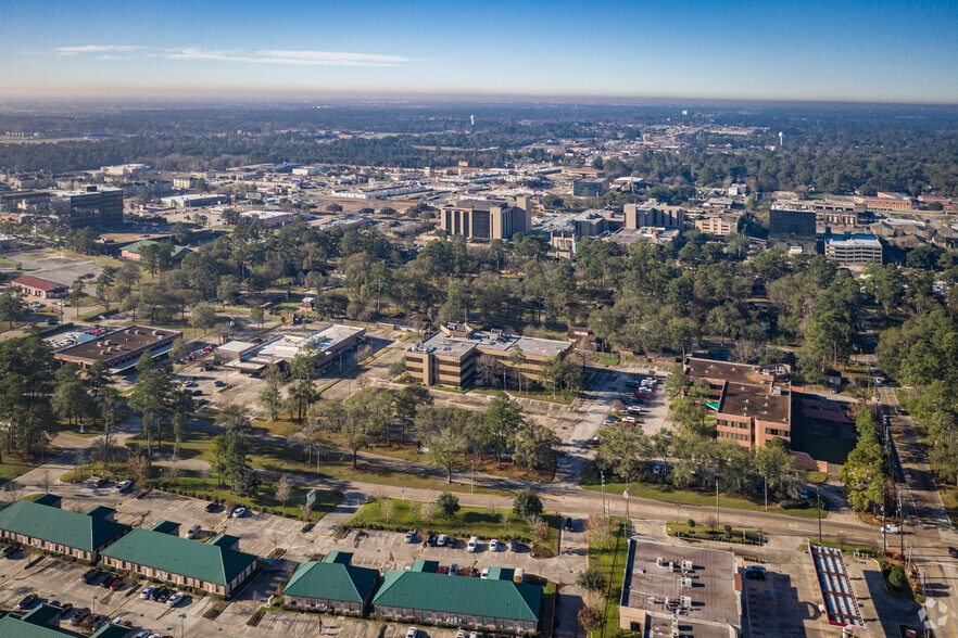 More Photos Of 1140 Cypress Station Dr, Houston Medical For Sale