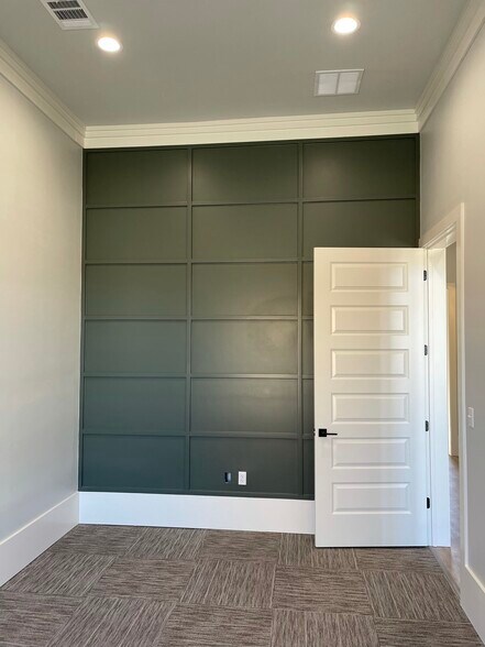 More Photos Of W 4021 W. E. Heck Ct., Bldg E, Baton Rouge Office For Lease