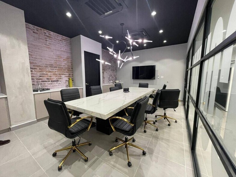 Primary Photo Of 501 Perseo St. Suite A Altamira Center, San Juan Office For Sale