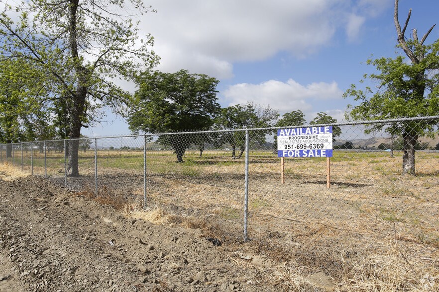 Primary Photo Of 7th St, San Jacinto Land For Sale