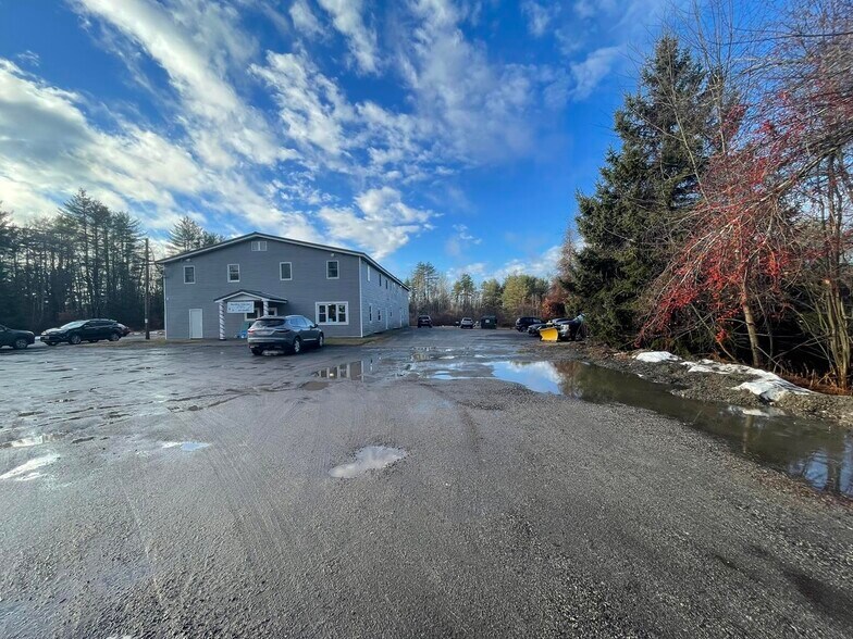 More Photos Of 871 Long Plains Rd, Buxton Apartments For Sale