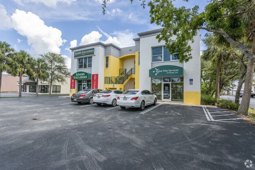More Photos Of 2154 Trade Center Way, Naples Showroom For Sale