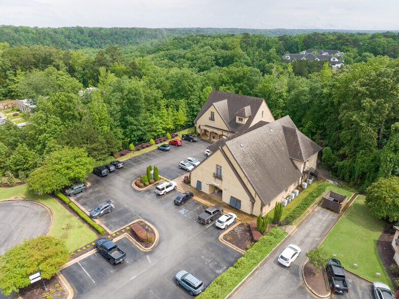 More Photos Of 1847 Commons North Dr, Tuscaloosa Medical For Sale