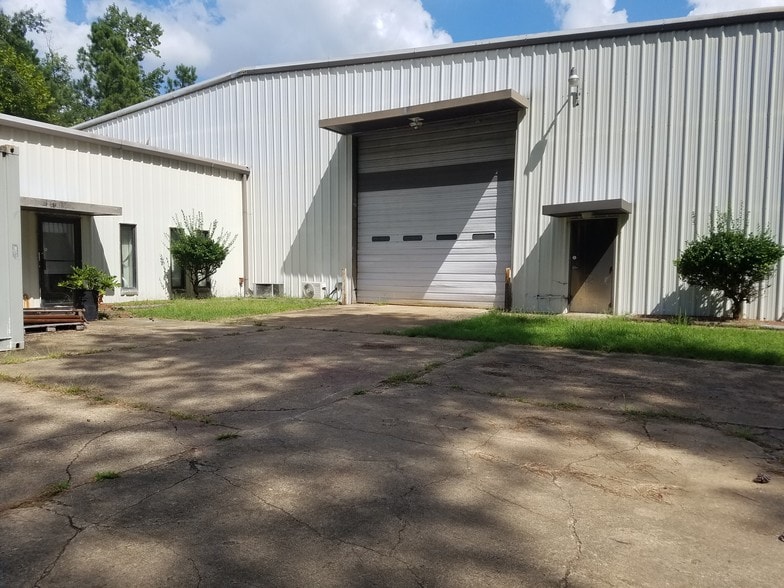 Primary Photo Of 210 Sampson Creek Rd, Chesapeake Warehouse For Lease