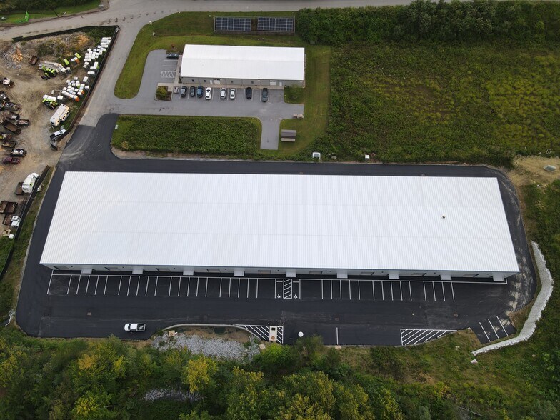 More Photos Of 141 Brickton Dr, Fletcher Light Manufacturing For Lease