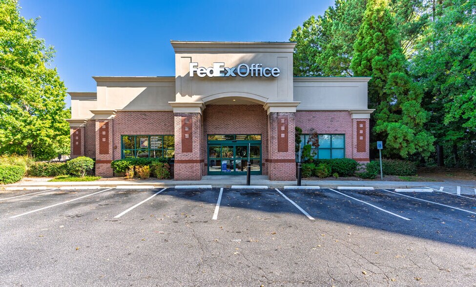 Primary Photo Of 2676 Paces Ferry Rd SE, Atlanta Freestanding For Lease