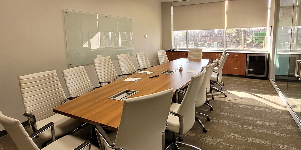 More Photos Of 2445 Peyton Rd, Houston Warehouse For Sale