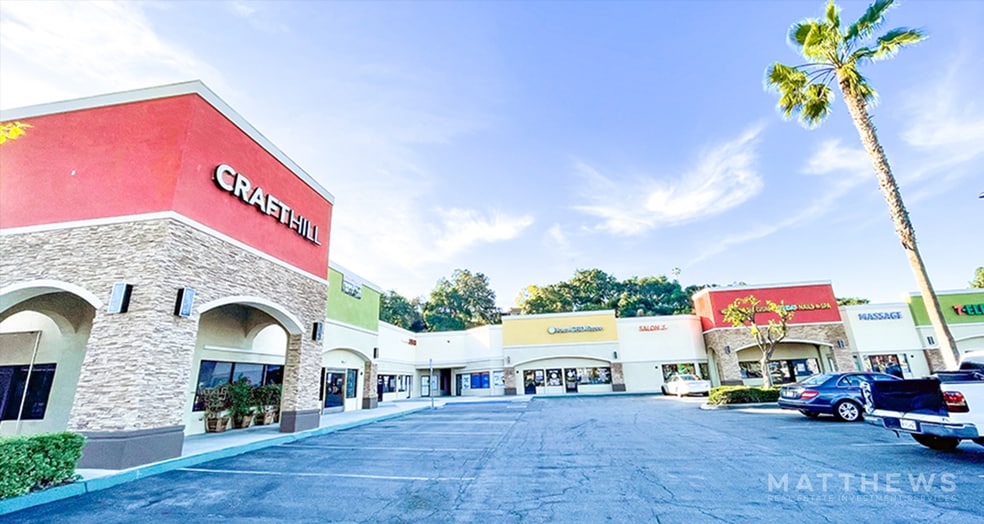 More Photos Of 100-150 N Grand Ave, West Covina Unknown For Lease