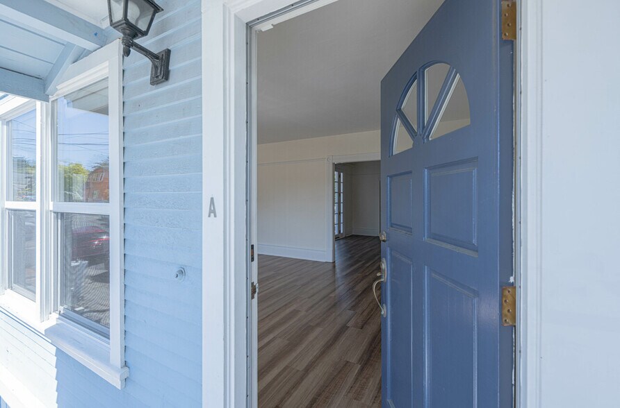 More Photos Of 206 Cypress Ave, Pacific Grove Apartments For Sale