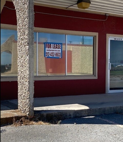More Photos Of 2511 19th St, Hondo Unknown For Lease