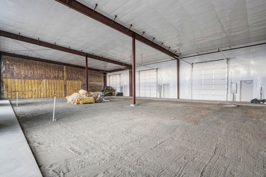 More Photos Of 3130 Varney Ln, Pasco Flex For Lease